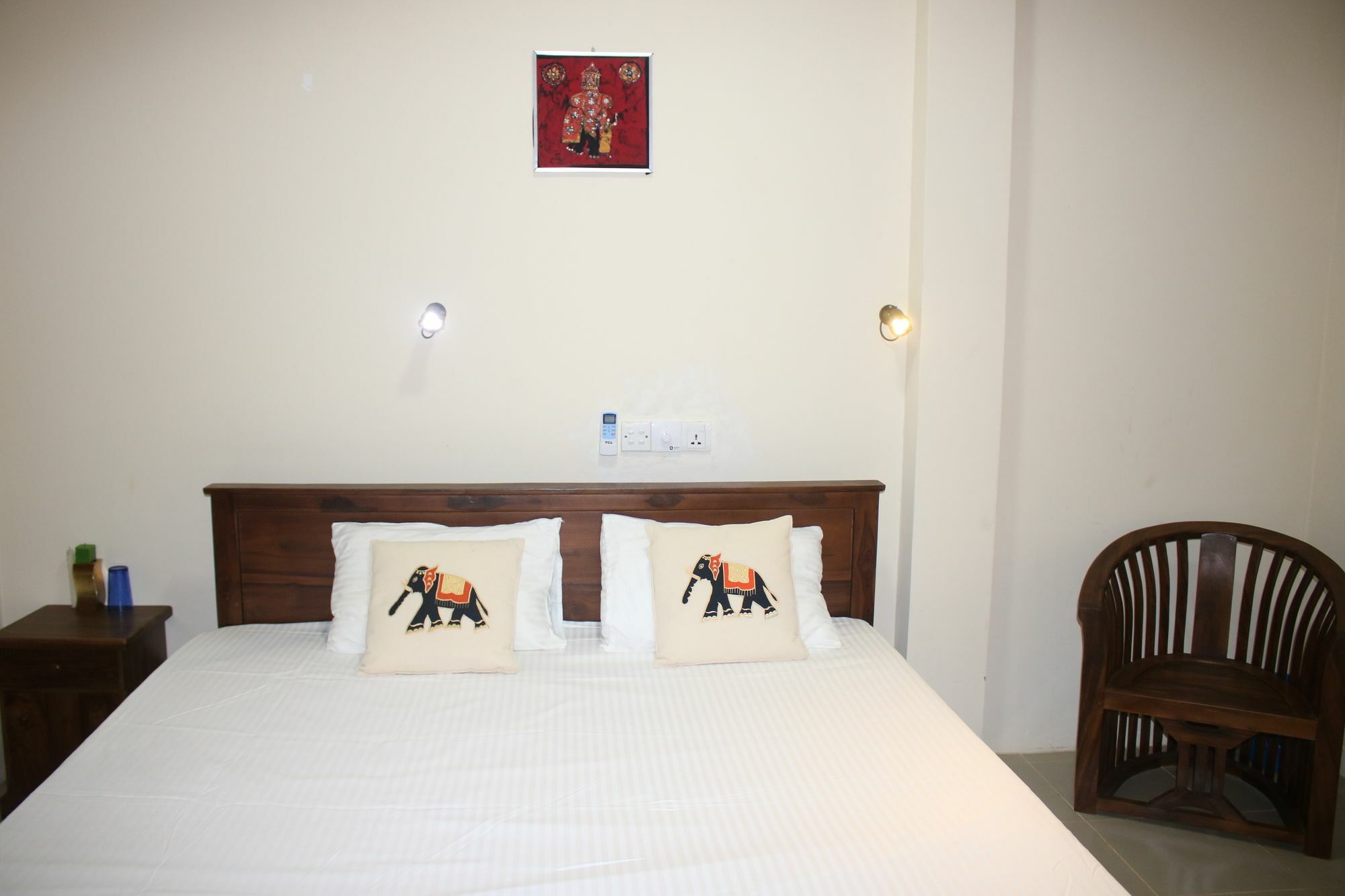 Under Water Safaris And Resort Uppuveli Exterior foto
